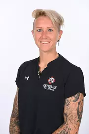 Danielle (Dee) Davis