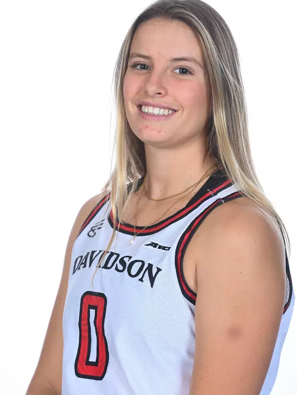 Teams pose for media day photos at Belk Arena on Friday, October 13, 2023 in Davidson, North Carolina. Tim Cowie/DavidsonPhotos.com