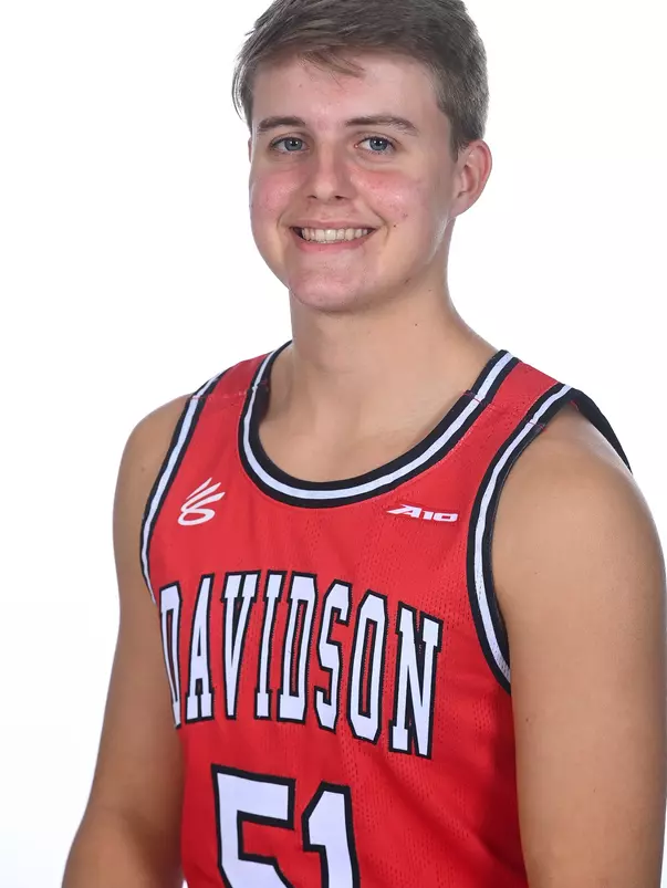 Teams pose for media day photos at  Belk Arena on Friday, October 13, 2023 in Davidson, North Carolina.  Tim Cowie/DavidsonPhotos.com