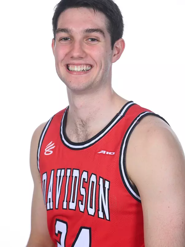 Teams pose for media day photos at  Belk Arena on Friday, October 13, 2023 in Davidson, North Carolina.  Tim Cowie/DavidsonPhotos.com