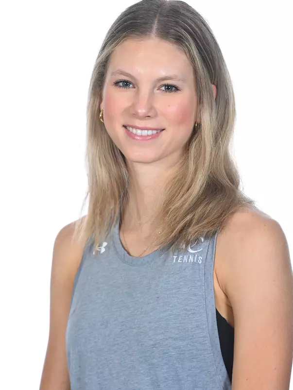 Teams pose for team media day at Belk Arena on Thursday, October 12, 2023 in Davidson, North Carolina. Tim Cowie/DavidsonPhotos.com