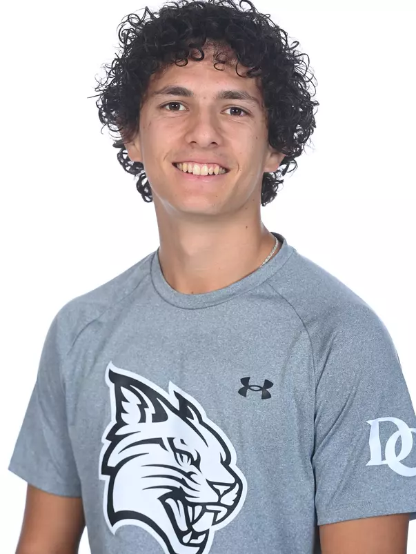 Teams pose for team media day at Belk Arena on Thursday, October 12, 2023 in Davidson, North Carolina. Tim Cowie/DavidsonPhotos.com
