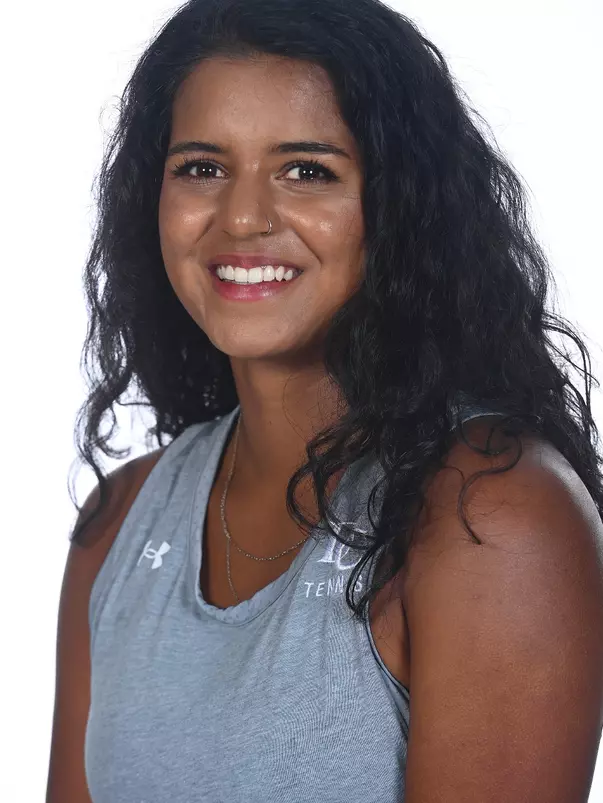 Teams pose for team media day at Belk Arena on Thursday, October 12, 2023 in Davidson, North Carolina. Tim Cowie/DavidsonPhotos.com