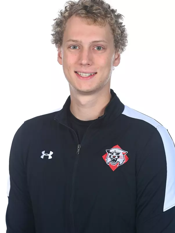 Davidson teams pose for team media day at Belk Arena on Thursday, October 12, 2023 in Davidson, North Carolina. Tim Cowie/DavidsonPhotos.com