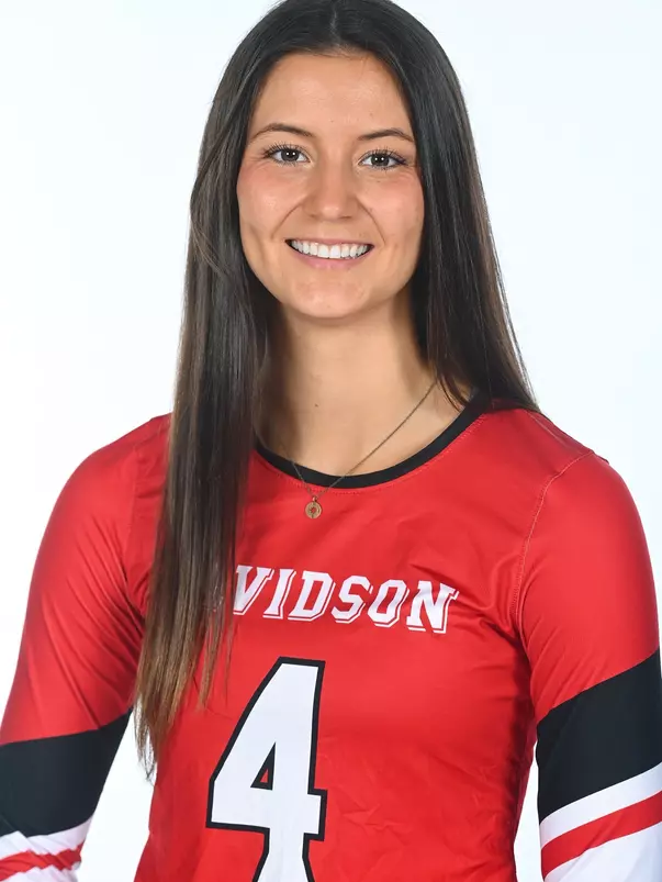 Davidson women’s volleyball pose for photos on media day at the Baker Sports Complex on Monday, August 14, 2023 in Davidson, North Carolina. Tim Cowie/DavidsonPhotos.com