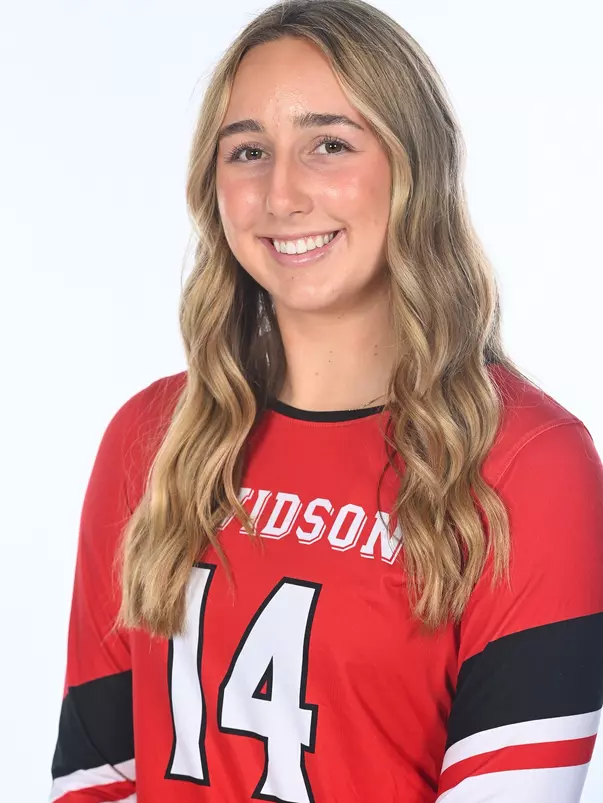 Davidson women’s volleyball pose for photos on media day at the Baker Sports Complex on Monday, August 14, 2023 in Davidson, North Carolina. Tim Cowie/DavidsonPhotos.com