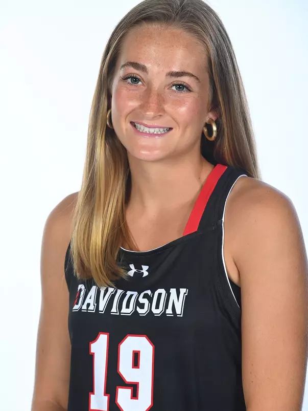 Davidson field hockey team pose for photos on media day at the Baker Sports Complex on Monday, August 14, 2023 in Davidson, North Carolina. Tim Cowie/DavidsonPhotos.com