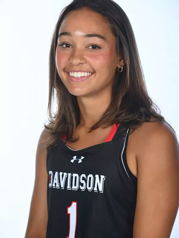 Davidson field hockey team pose for photos on media day at the Baker Sports Complex on Monday, August 14, 2023 in Davidson, North Carolina. Tim Cowie/DavidsonPhotos.com