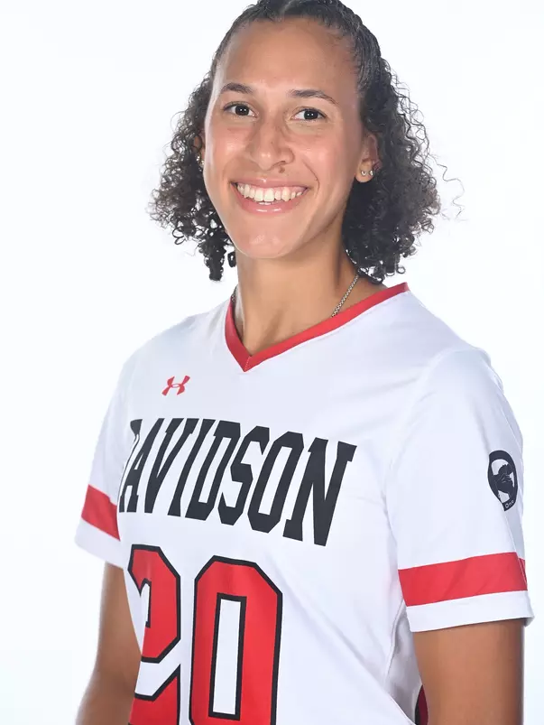Davidson women’s soccer pose for photos on media day at the Baker Sports Complex on Monday, August 14, 2023 in Davidson, North Carolina. Tim Cowie/DavidsonPhotos.com