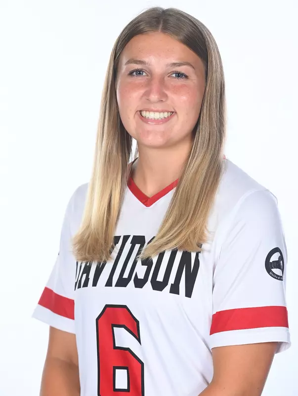 Davidson women’s soccer pose for photos on media day at the Baker Sports Complex on Monday, August 14, 2023 in Davidson, North Carolina. Tim Cowie/DavidsonPhotos.com