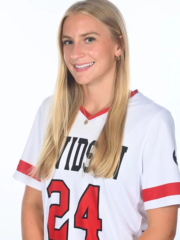 Davidson women’s soccer pose for photos on media day at the Baker Sports Complex on Monday, August 14, 2023 in Davidson, North Carolina. Tim Cowie/DavidsonPhotos.com