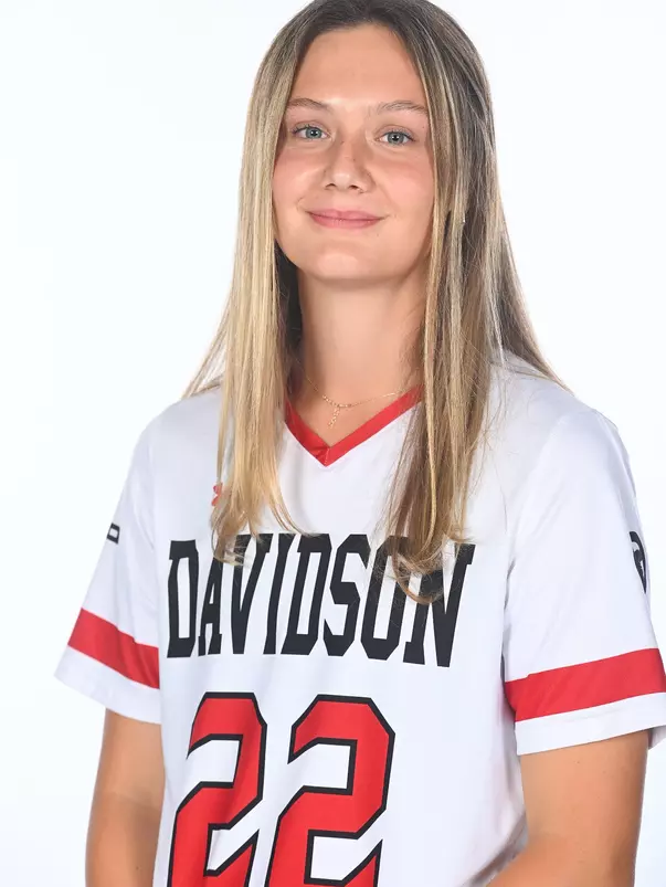 Davidson women’s soccer pose for photos on media day at the Baker Sports Complex on Monday, August 14, 2023 in Davidson, North Carolina. Tim Cowie/DavidsonPhotos.com