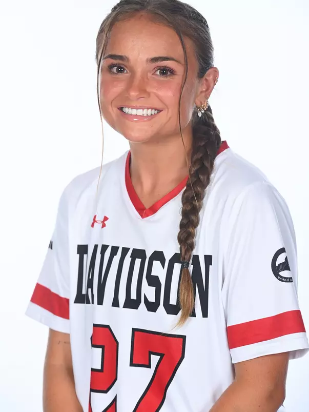 Davidson women’s soccer pose for photos on media day at the Baker Sports Complex on Monday, August 14, 2023 in Davidson, North Carolina. Tim Cowie/DavidsonPhotos.com