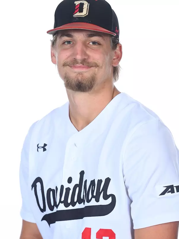 Davidson teams pose for team media day photos at Belk Arena on Thursday, November 16, 2023 in Davidson, North Carolina. Tim Cowie/DavidsonPhotos.com