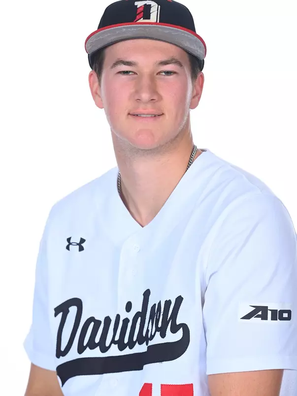 Davidson teams pose for team media day photos at Belk Arena on Thursday, November 16, 2023 in Davidson, North Carolina. Tim Cowie/DavidsonPhotos.com