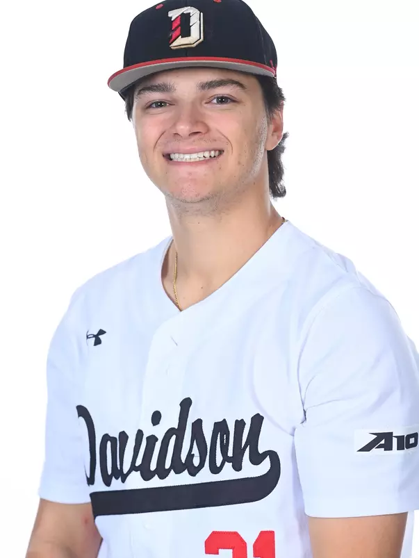 Davidson teams pose for team media day photos at Belk Arena on Thursday, November 16, 2023 in Davidson, North Carolina. Tim Cowie/DavidsonPhotos.com