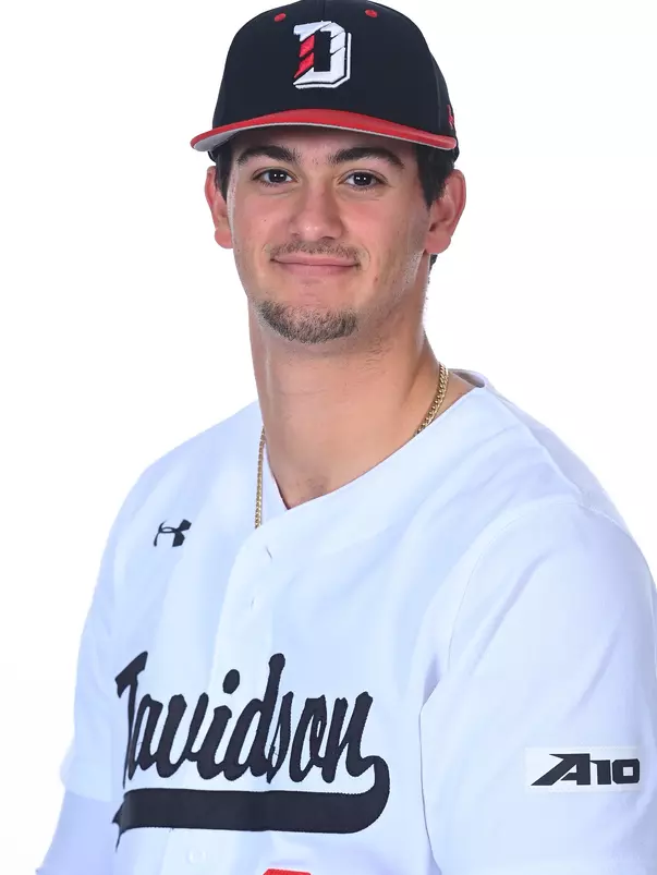 Davidson teams pose for team media day photos at Belk Arena on Thursday, November 16, 2023 in Davidson, North Carolina. Tim Cowie/DavidsonPhotos.com