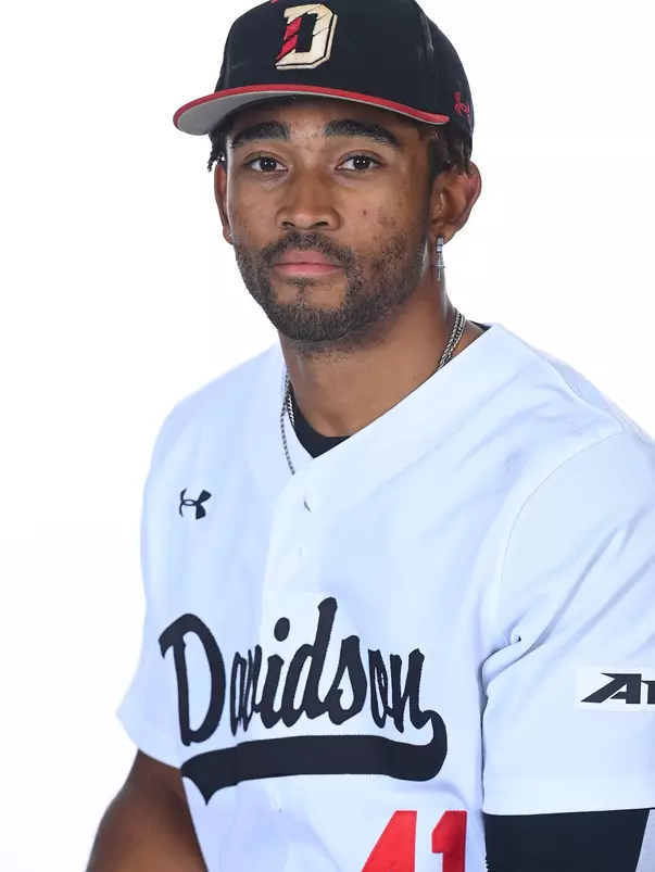 Davidson teams pose for team media day photos at Belk Arena on Thursday, November 16, 2023 in Davidson, North Carolina. Tim Cowie/DavidsonPhotos.com