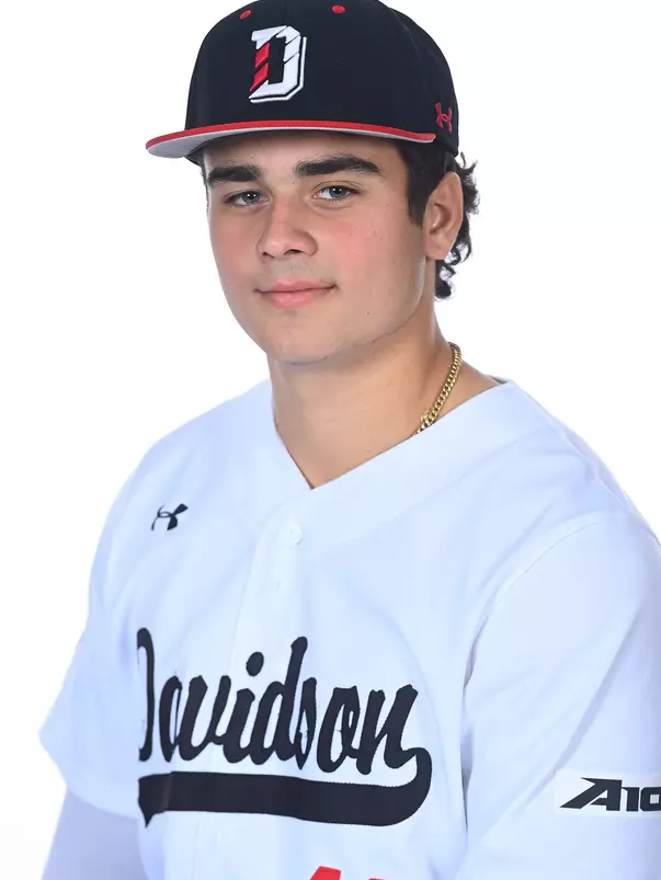 Davidson teams pose for team media day photos at Belk Arena on Thursday, November 16, 2023 in Davidson, North Carolina. Tim Cowie/DavidsonPhotos.com