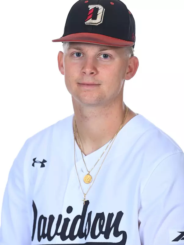 Davidson teams pose for team media day photos at Belk Arena on Thursday, November 16, 2023 in Davidson, North Carolina. Tim Cowie/DavidsonPhotos.com