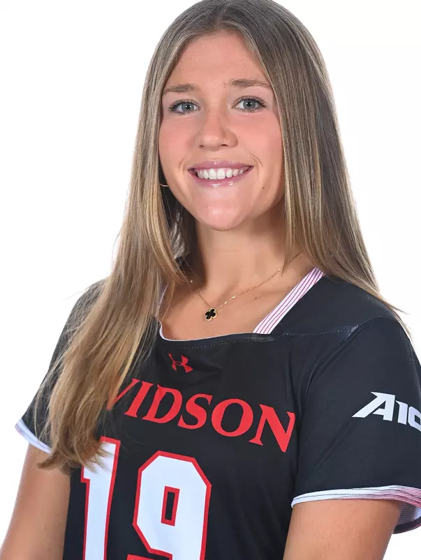 Davidson teams pose for team media day at Belk Arena on Thursday, November 16, 2023 in Davidson, North Carolina. Tim Cowie/DavidsonPhotos.com