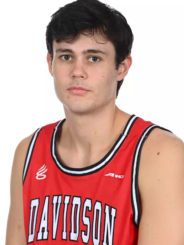 Teams pose for media day at the Davidson College Stadium on Wednesday, October 02, 2024 in Davidson, North Carolina. Credit - Tim Cowie/DavidsonPhotos.com