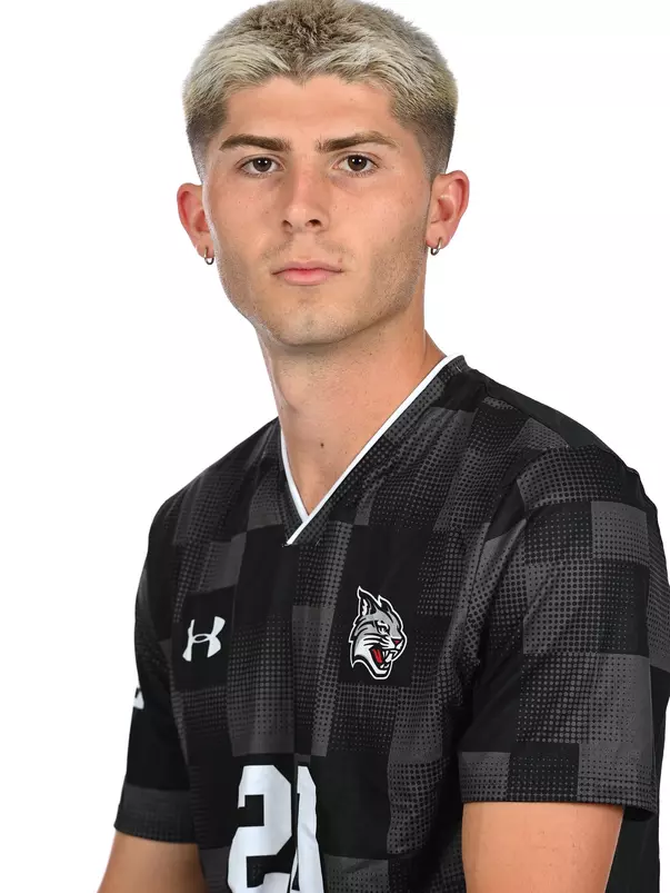 Teams pose for media day photos at the Davidson College Stadium on Wednesday, August 14, 2024 in Davidson, North Carolina. Credit - Tim Cowie/DavidsonPhotos.com