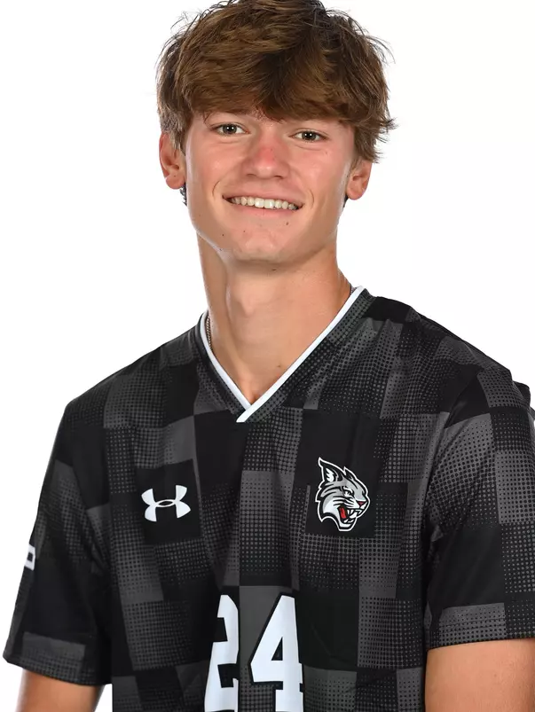 Teams pose for media day photos at the Davidson College Stadium on Wednesday, August 14, 2024 in Davidson, North Carolina. Credit - Tim Cowie/DavidsonPhotos.com