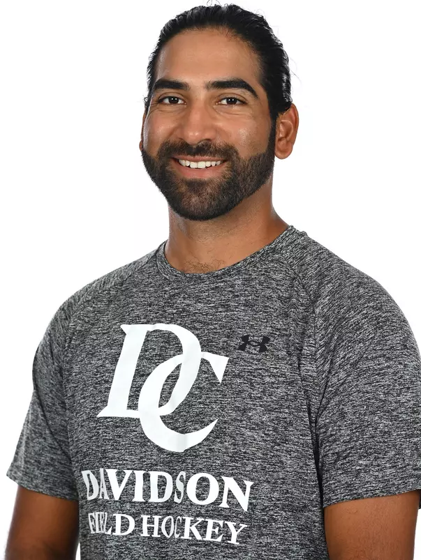 Teams pose for media day photos at the Davidson College Stadium on Wednesday, August 14, 2024 in Davidson, North Carolina. Credit - Tim Cowie/DavidsonPhotos.com