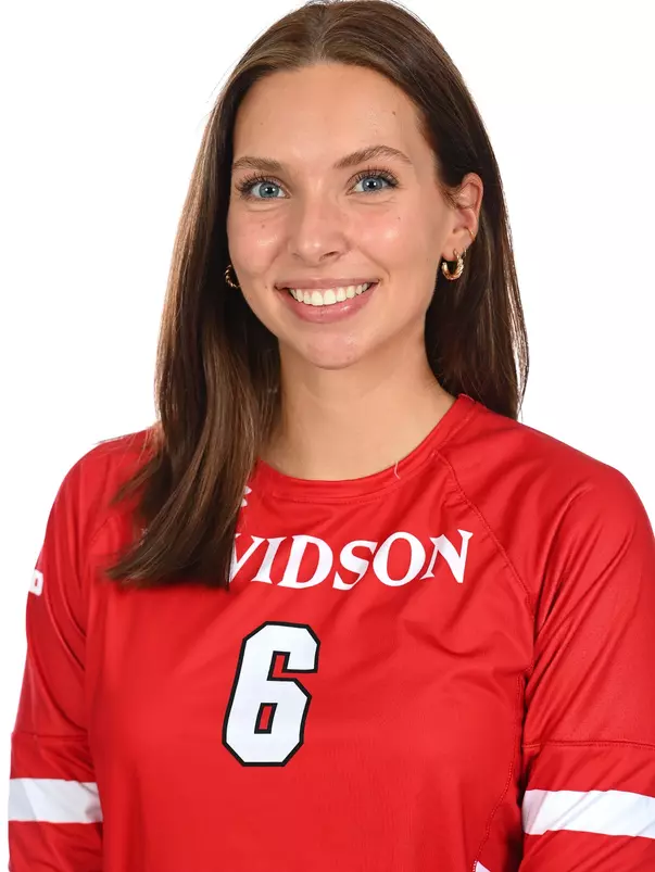 Teams pose for media day photos at the Davidson College Stadium on Wednesday, August 14, 2024 in Davidson, North Carolina. Credit - Tim Cowie/DavidsonPhotos.com