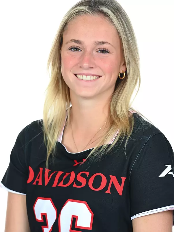 Teams pose for spring sports photos at the Davidson College Stadium on Monday, September 30, 2024 in Davidson, North Carolina. Credit - Tim Cowie/DavidsonPhotos.com