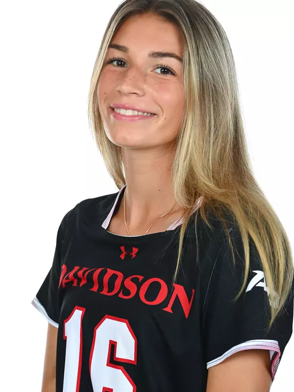 Teams pose for spring sports photos at the Davidson College Stadium on Monday, September 30, 2024 in Davidson, North Carolina. Credit - Tim Cowie/DavidsonPhotos.com