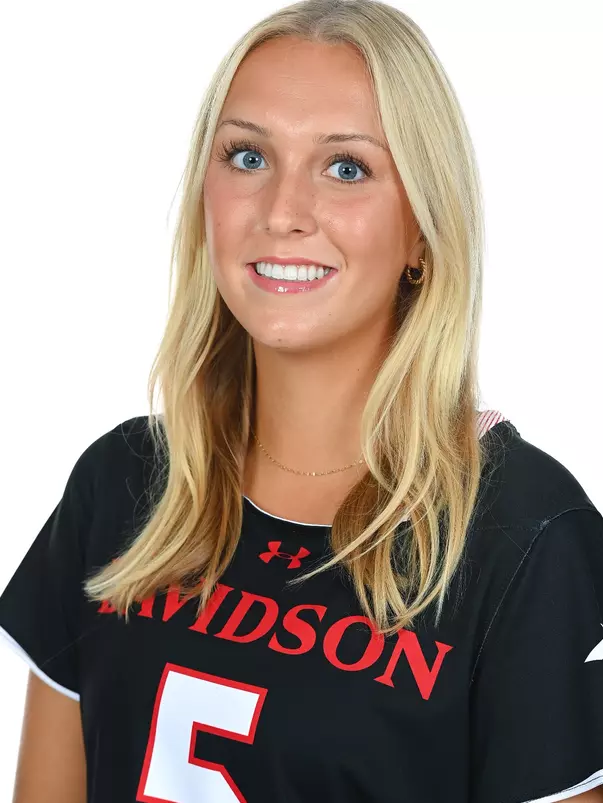 Teams pose for spring sports photos at the Davidson College Stadium on Monday, September 30, 2024 in Davidson, North Carolina. Credit - Tim Cowie/DavidsonPhotos.com