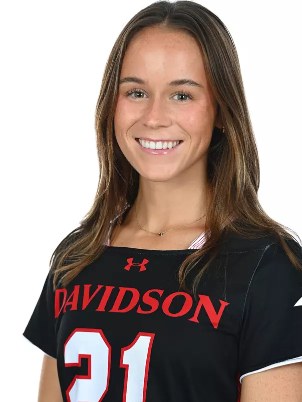 Teams pose for spring sports photos at the Davidson College Stadium on Monday, September 30, 2024 in Davidson, North Carolina. Credit - Tim Cowie/DavidsonPhotos.com