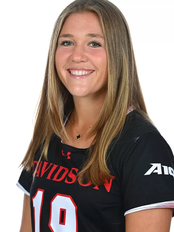 Teams pose for spring sports photos at the Davidson College Stadium on Monday, September 30, 2024 in Davidson, North Carolina. Credit - Tim Cowie/DavidsonPhotos.com