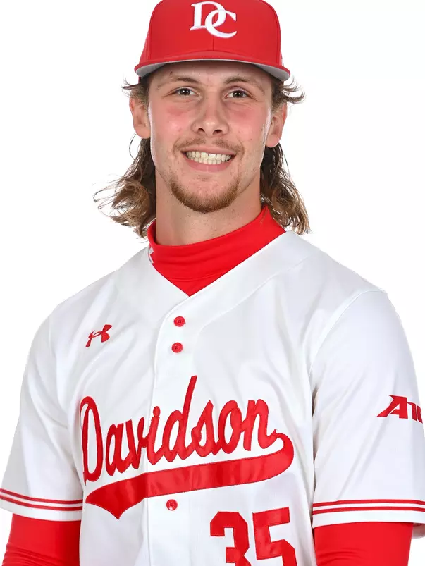 Teams pose for spring sports photos at the Davidson College Stadium on Tuesday, October 01, 2024 in Davidson, North Carolina. Credit - Tim Cowie/DavidsonPhotos.com