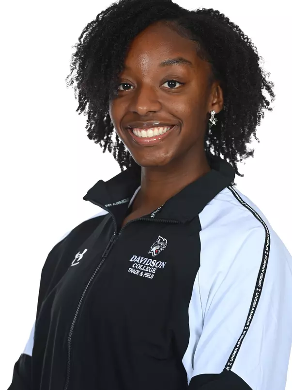 Teams pose for fall sports photos at the Davidson College Stadium on Tuesday, September 30, 2025 in Davidson, North Carolina. Credit - Tim Cowie/DavidsonPhotos.com