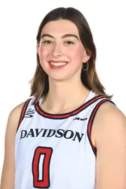 Davidson women’s basketball pose for photos on media day at Belk Arena on Wednesday, October 22, 2025 in Davidson, North Carolina. Tim Cowie/DavidsonPhotos.com