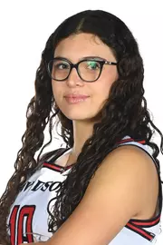 Davidson women’s basketball pose for photos on media day at Belk Arena on Wednesday, October 22, 2025 in Davidson, North Carolina.  Tim Cowie/DavidsonPhotos.com