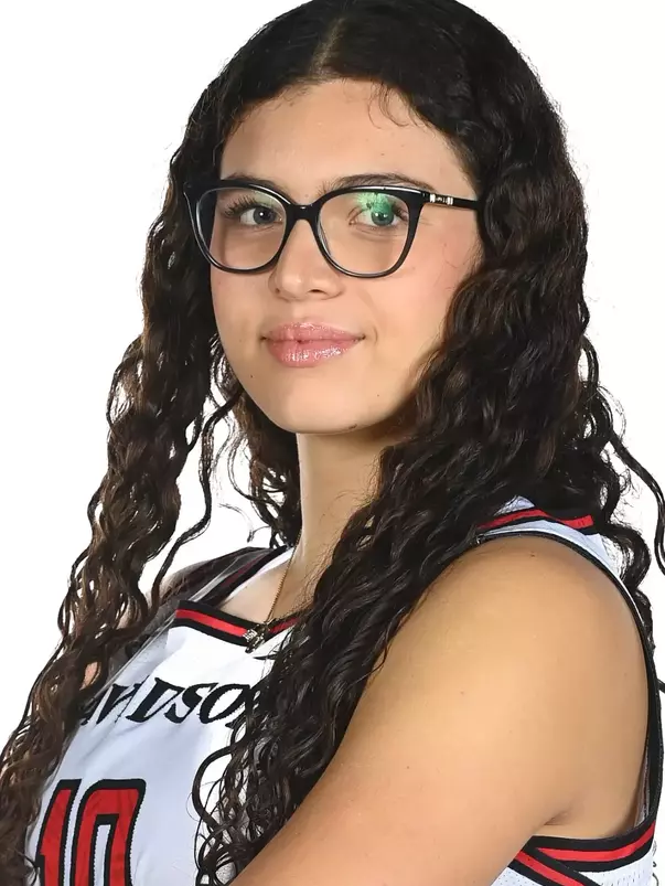 Davidson women’s basketball pose for photos on media day at Belk Arena on Wednesday, October 22, 2025 in Davidson, North Carolina.  Tim Cowie/DavidsonPhotos.com