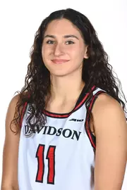 Davidson women’s basketball pose for photos on media day at Belk Arena on Wednesday, October 22, 2025 in Davidson, North Carolina.  Tim Cowie/DavidsonPhotos.com