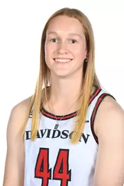 Davidson women’s basketball pose for photos on media day at Belk Arena on Wednesday, October 22, 2025 in Davidson, North Carolina.  Tim Cowie/DavidsonPhotos.com
