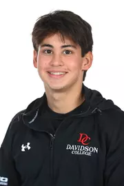 Davidson men’s and women’s swimming pose for photos on media day at the Davidson College Stadium on Wednesday, October 01, 2025 in Davidson, North Carolina.  Tim Cowie/DavidsonPhotos.com