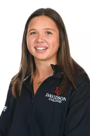Davidson men’s and women’s swimming pose for photos on media day at the Davidson College Stadium on Wednesday, October 01, 2025 in Davidson, North Carolina.  Tim Cowie/DavidsonPhotos.com