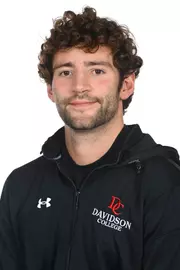Davidson men’s and women’s swimming pose for photos on media day at the Davidson College Stadium on Wednesday, October 01, 2025 in Davidson, North Carolina.  Tim Cowie/DavidsonPhotos.com