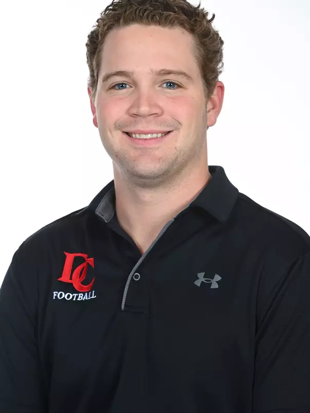 Davidson men’s and women’s swimming pose for photos on media day at the Davidson College Stadium on Wednesday, October 01, 2025 in Davidson, North Carolina.  Tim Cowie/DavidsonPhotos.com