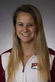 Maddie Quarles Headshot 2019
