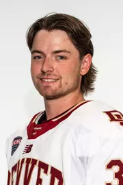 Hockey head shot 2022-23 Justin Lee