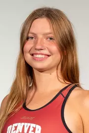 Nadiya Linde-Elmhirst 2022 Head Shot