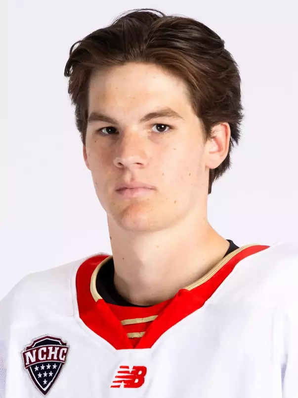 Hockey Head shot 2024-25 Garrett Brown